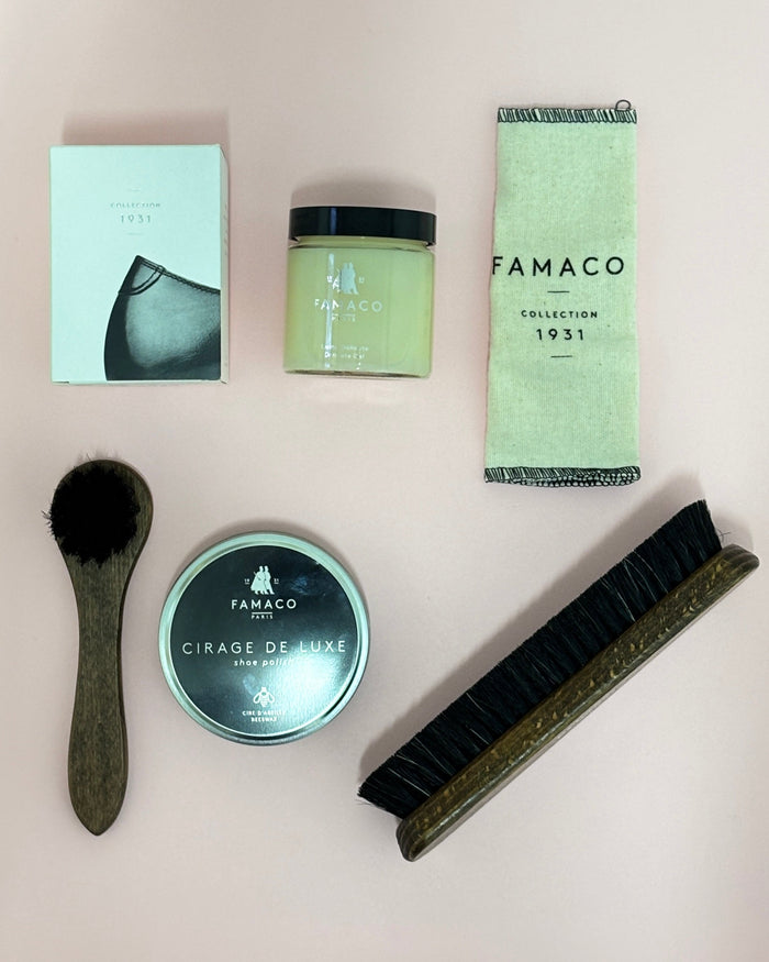 Kit per la manutenzione della pelle liscia