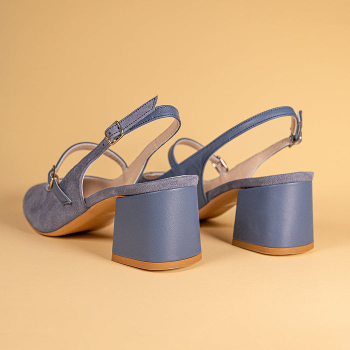 Ellen K. - Slingback Blu Jeans
