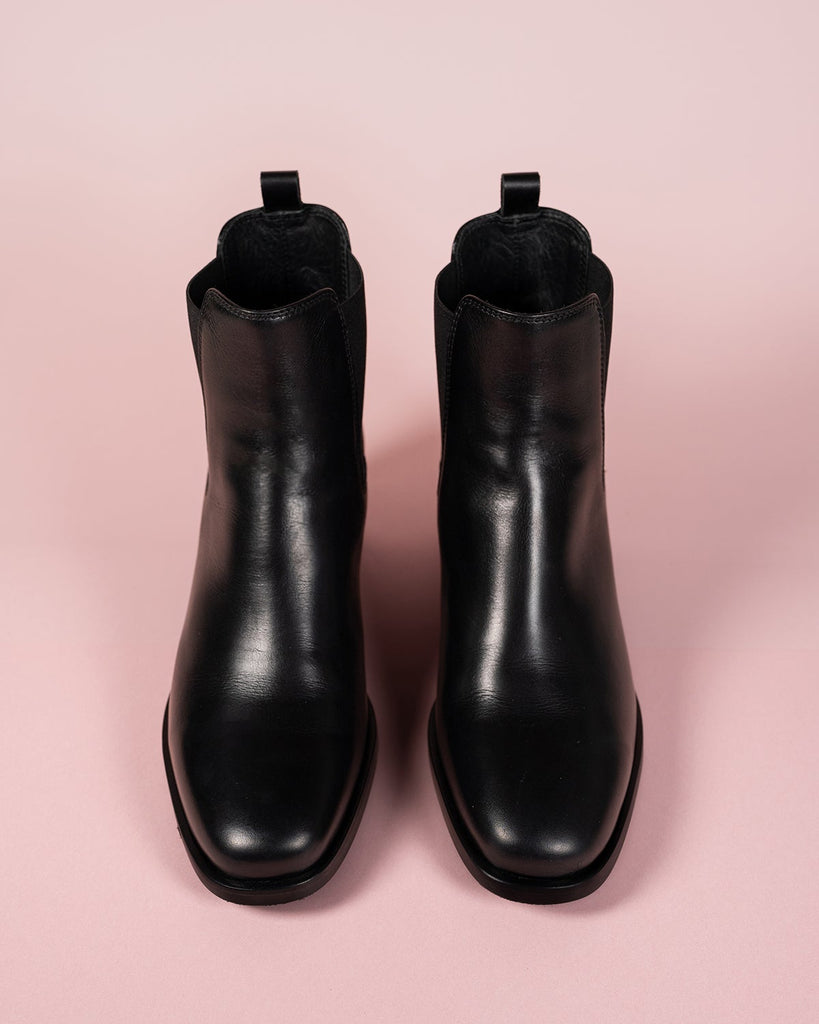 I Chelsea Boots