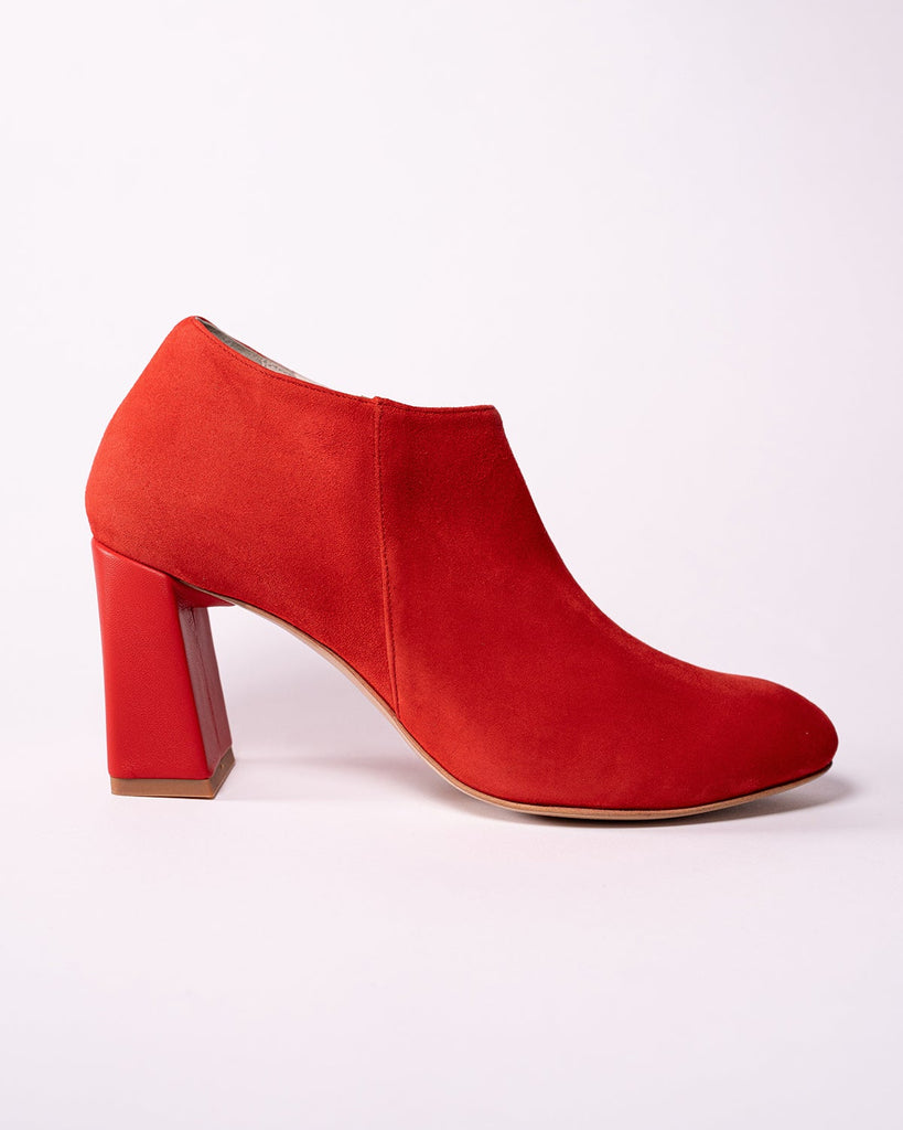 Nuvola - Red Passion